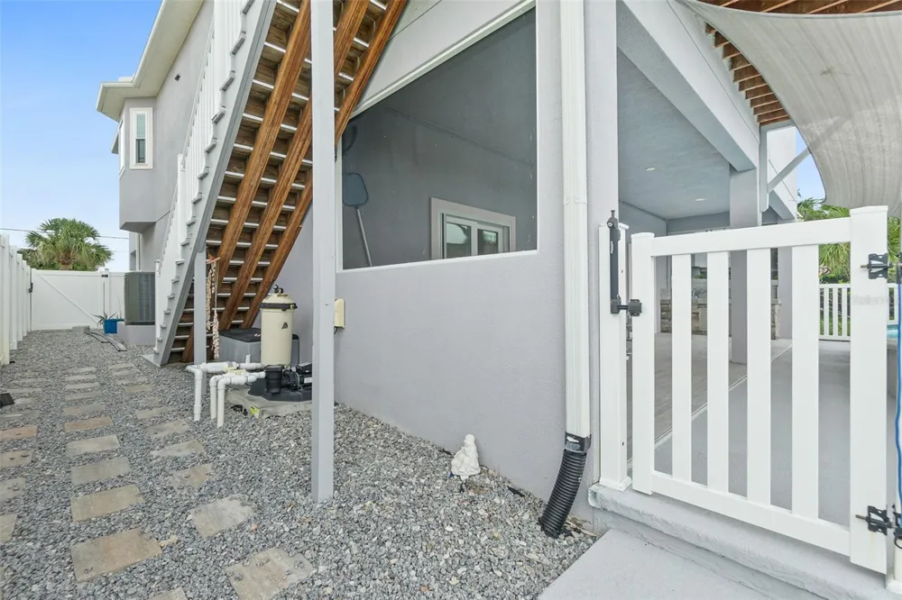 2446 S CENTRAL AVENUE Flagler Beach, FL 32136