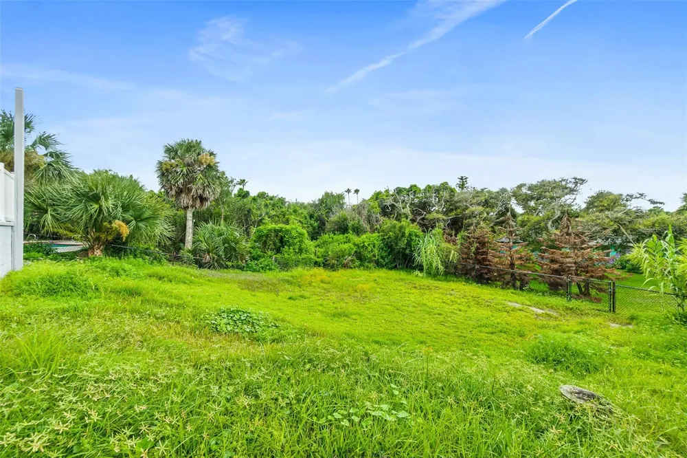 2446 S CENTRAL AVENUE Flagler Beach, FL 32136