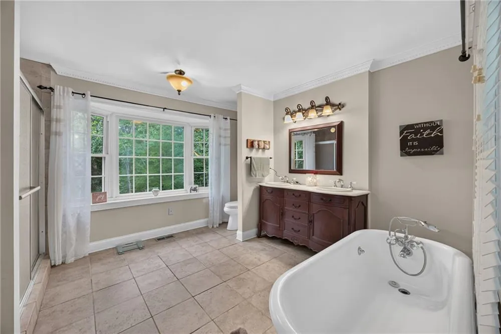 9355 W Union Hill Road Winston, GA 30187
