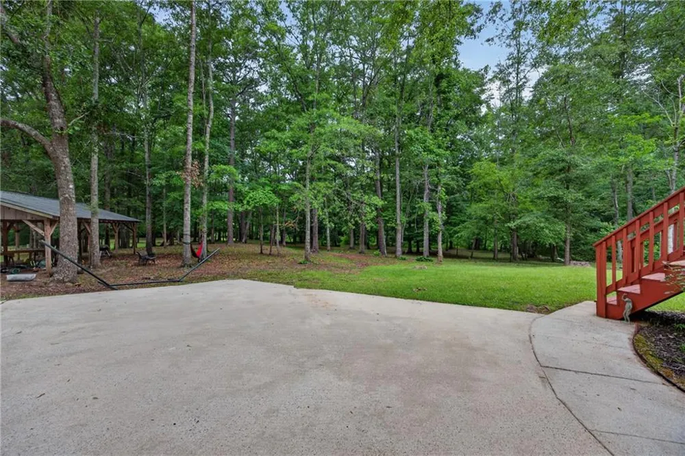 9355 W Union Hill Road Winston, GA 30187