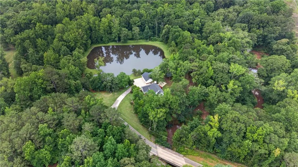 9355 W Union Hill Road Winston, GA 30187