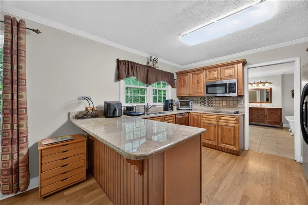 9355 W Union Hill Road Winston, GA 30187