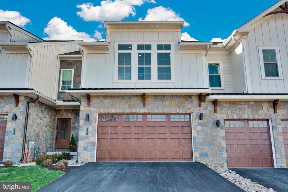 DENALI DR Horsham, PA 19044