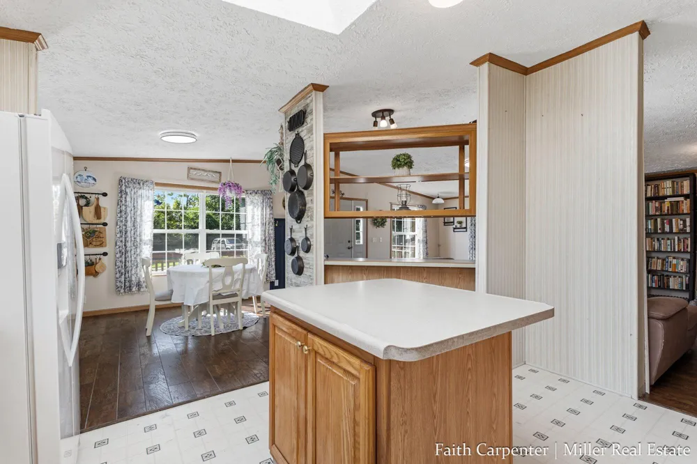 106 Little Long Lake Drive Nashville, MI 49073