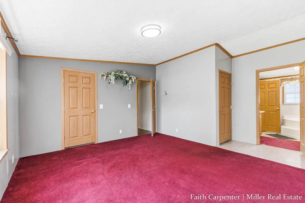 106 Little Long Lake Drive Nashville, MI 49073