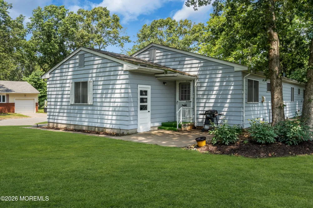 11 Idaho Drive #A Whiting, NJ 08759