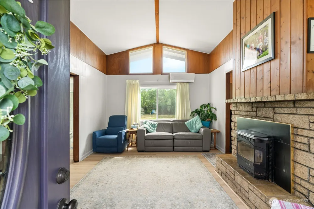 1814 S Forrest Street Westport, WA 98595