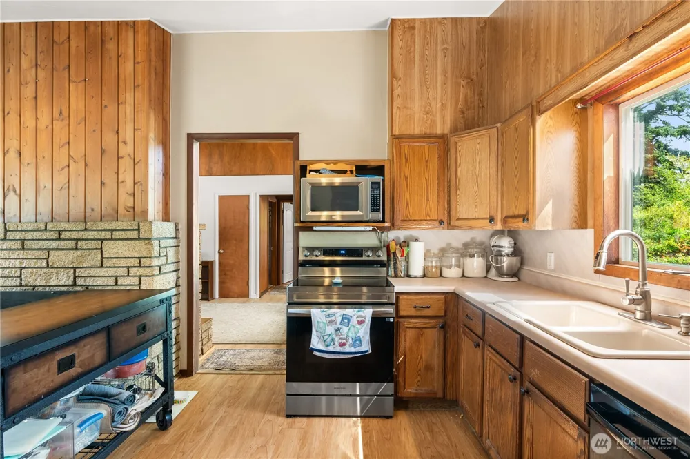 1814 S Forrest Street Westport, WA 98595
