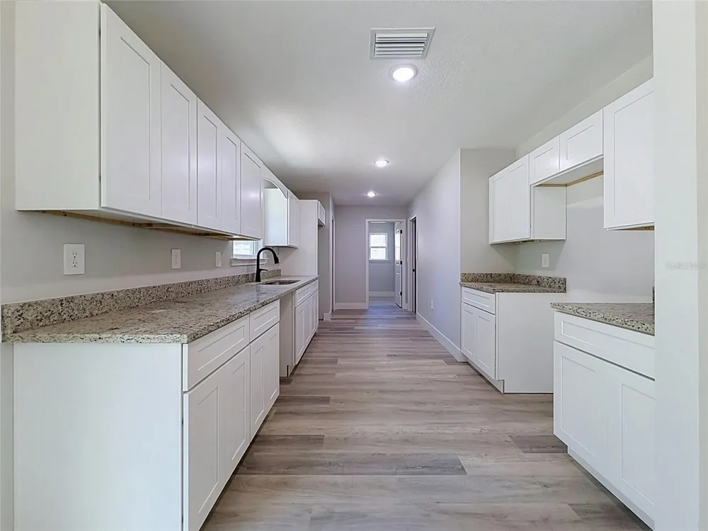 12728 SE 102ND TERRACE Belleview, FL 34420
