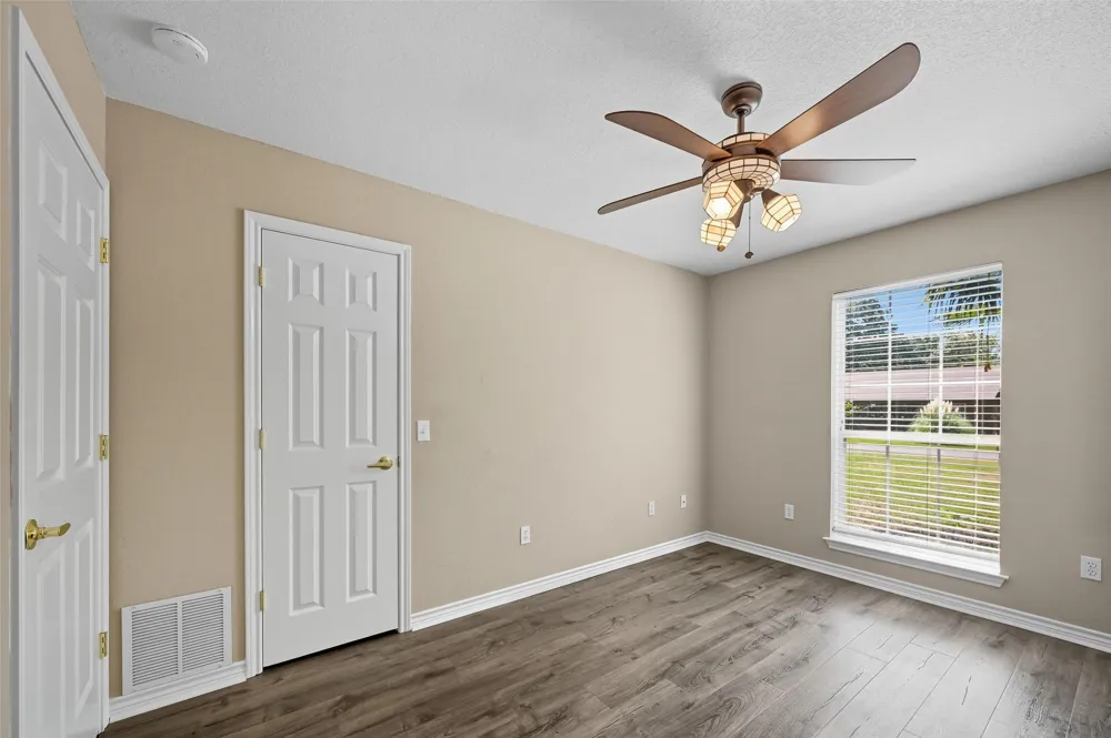 332 Comanche Trail West Tawakoni, TX 75474