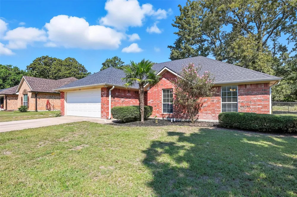 332 Comanche Trail West Tawakoni, TX 75474