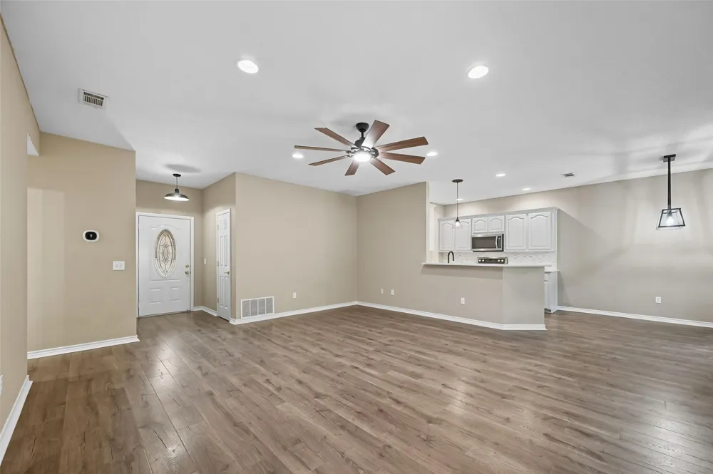 332 Comanche Trail West Tawakoni, TX 75474