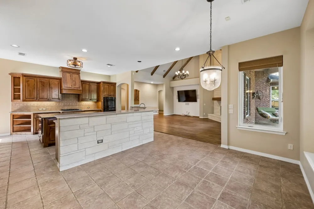 4815 Aurora Court Flower Mound, TX 75028