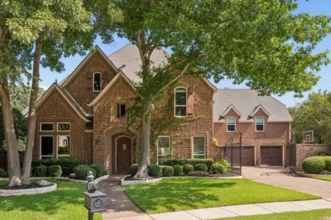 4815 Aurora Court