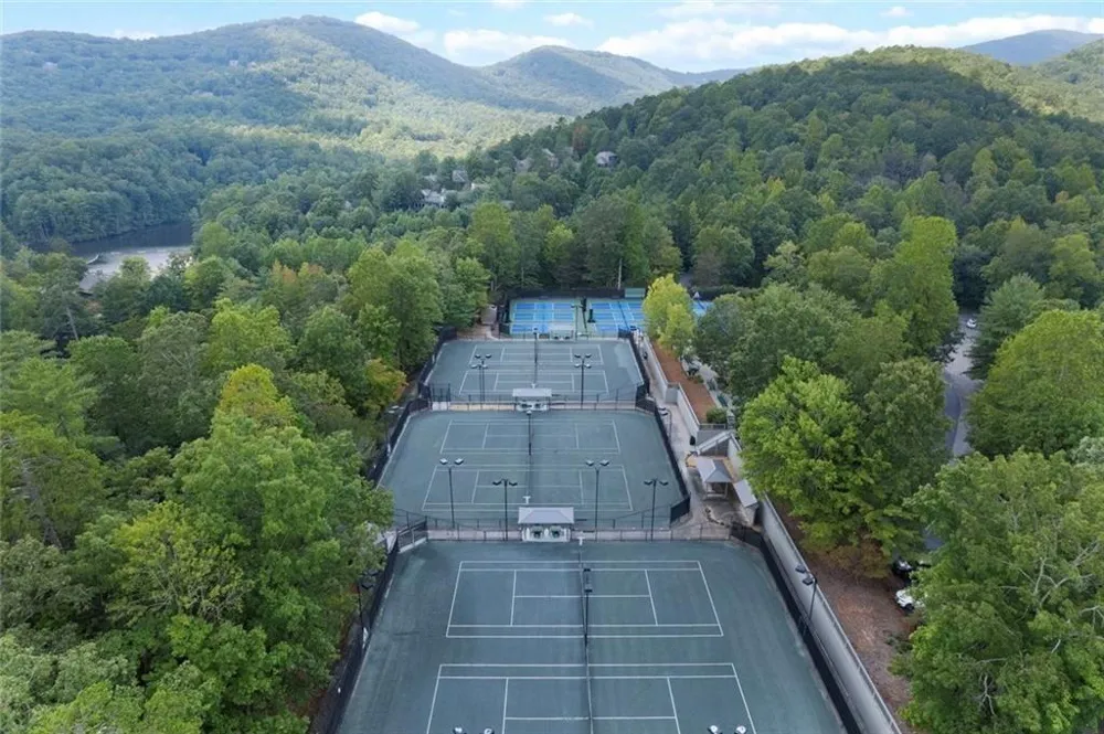 927 Wildcat Drive Big Canoe, GA 30143