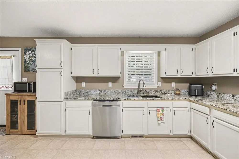 431 Ervin Drive Lexington, NC 27292