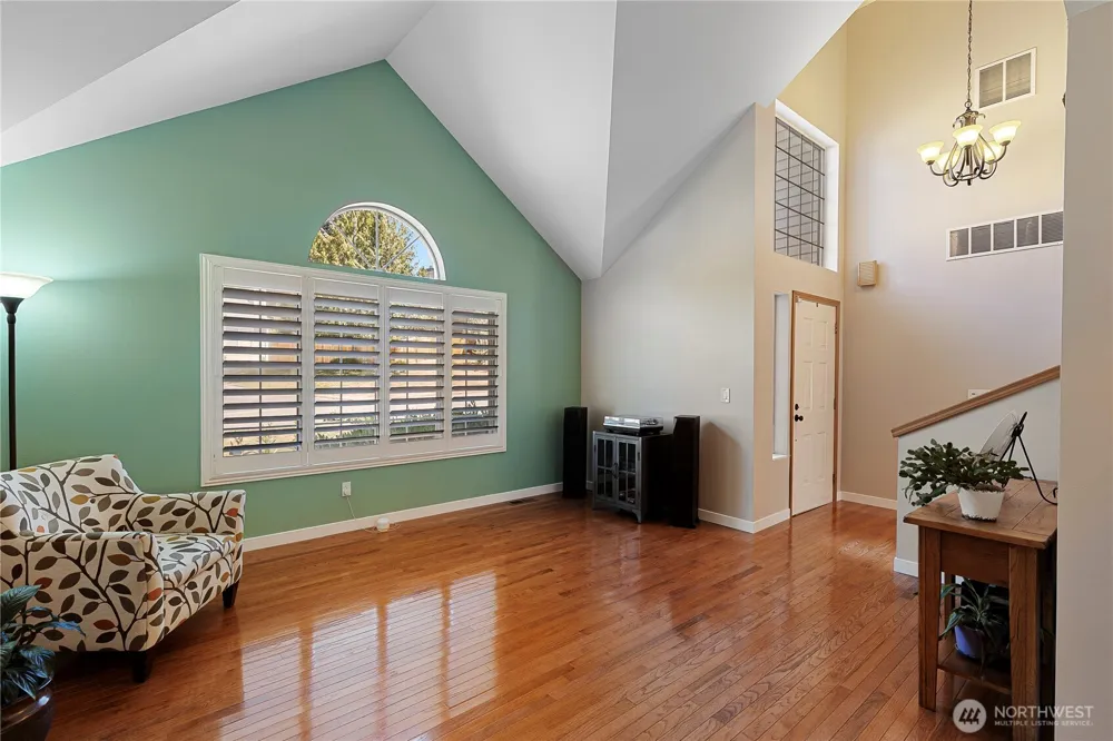 9787 Enchantment Avenue NW Silverdale, WA 98383