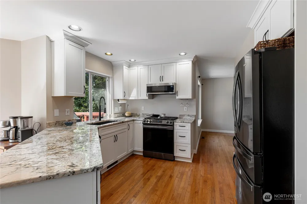 9787 Enchantment Avenue NW Silverdale, WA 98383