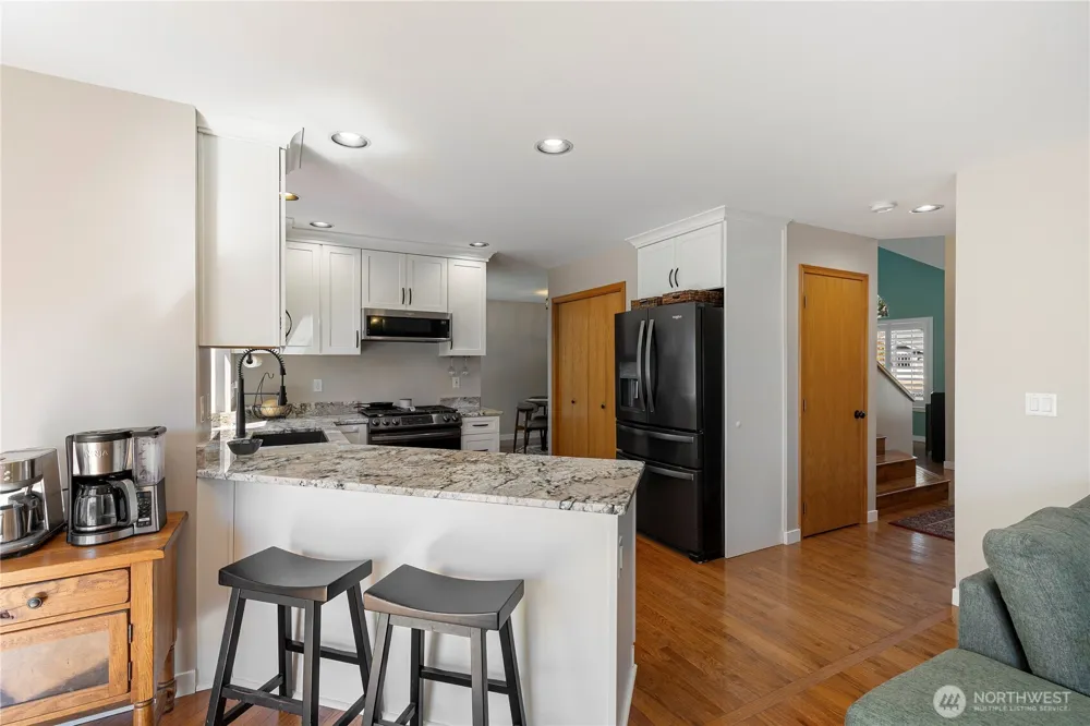 9787 Enchantment Avenue NW Silverdale, WA 98383
