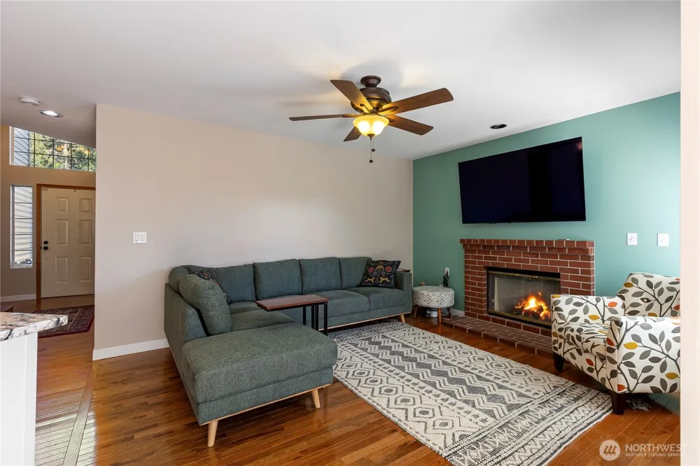 9787 Enchantment Avenue NW Silverdale, WA 98383