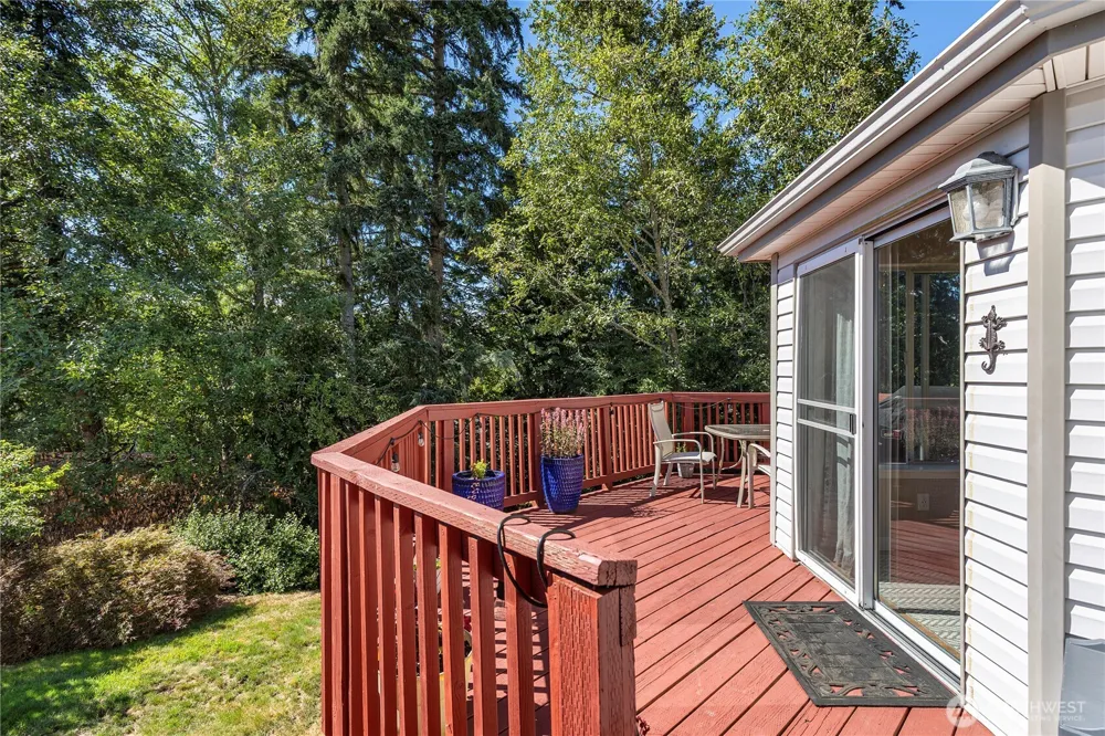 9787 Enchantment Avenue NW Silverdale, WA 98383