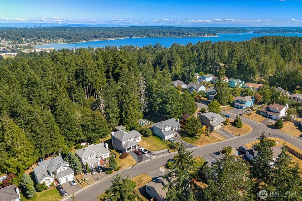 9787 Enchantment Avenue NW Silverdale, WA 98383