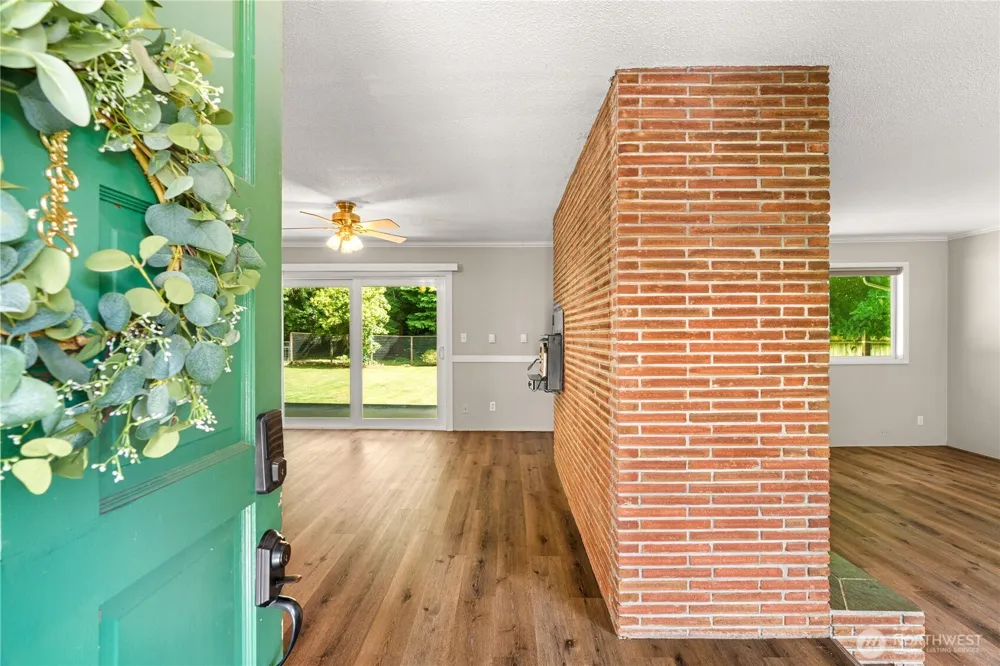 400 Fairway Drive Aberdeen, WA 98520