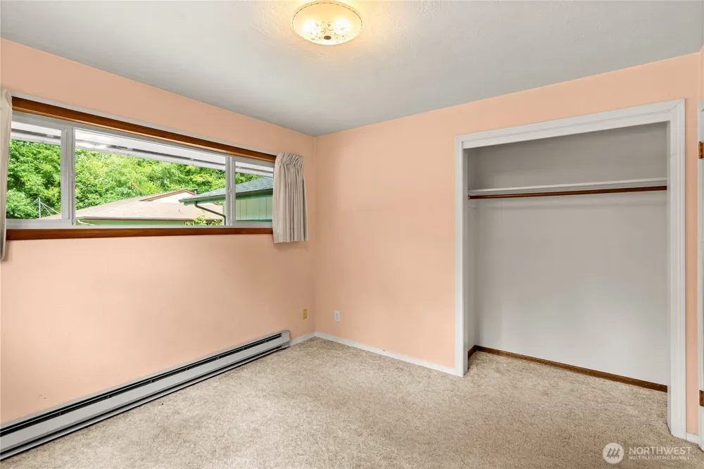 400 Fairway Drive Aberdeen, WA 98520