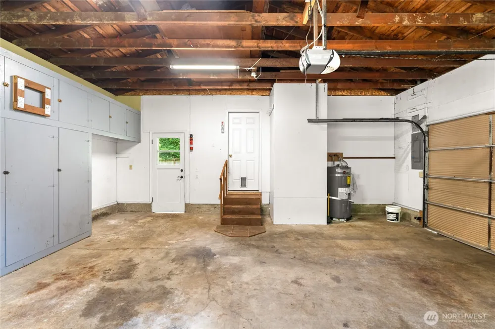 400 Fairway Drive Aberdeen, WA 98520