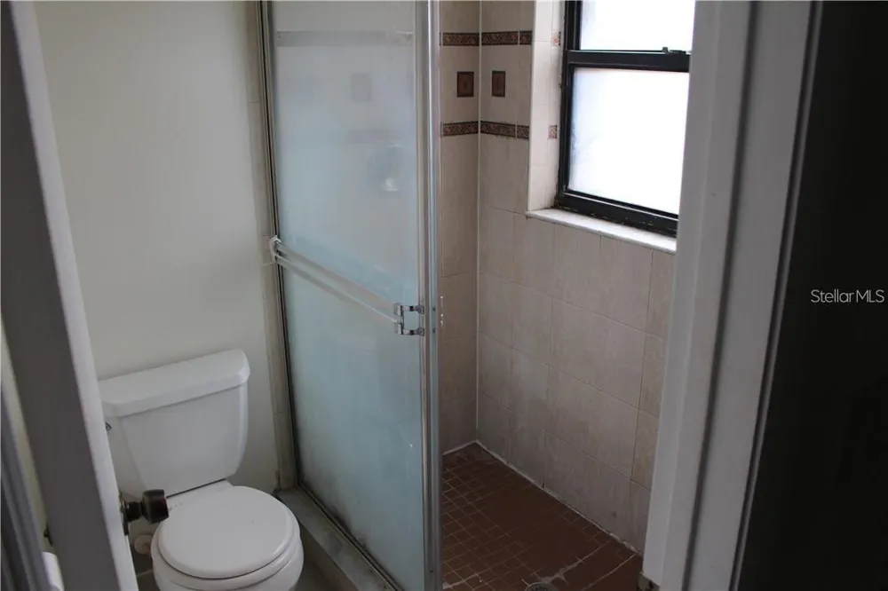 2906 S SEMORAN BOULEVARD #2 Orlando, FL 32822