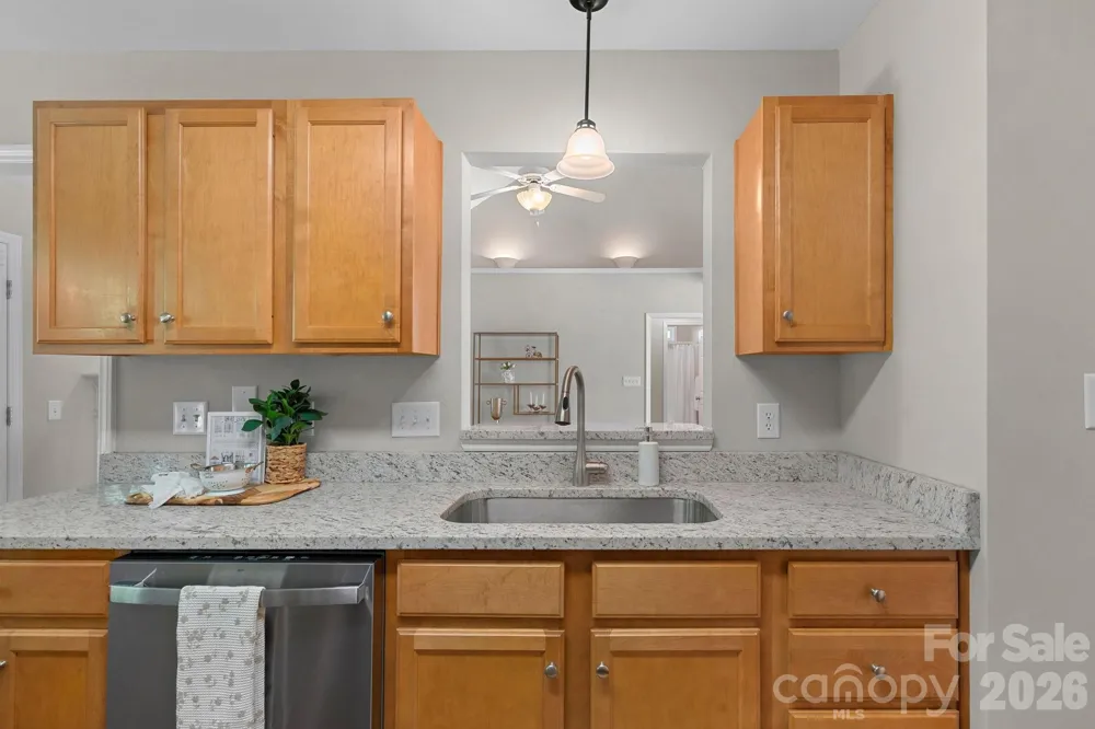 7219 Oxford Hunt Drive Stanley, NC 28164