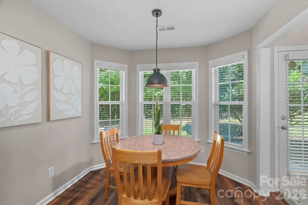 7219 Oxford Hunt Drive Stanley, NC 28164