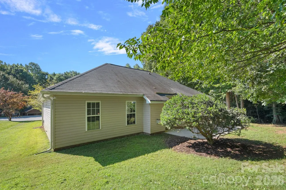 7219 Oxford Hunt Drive Stanley, NC 28164