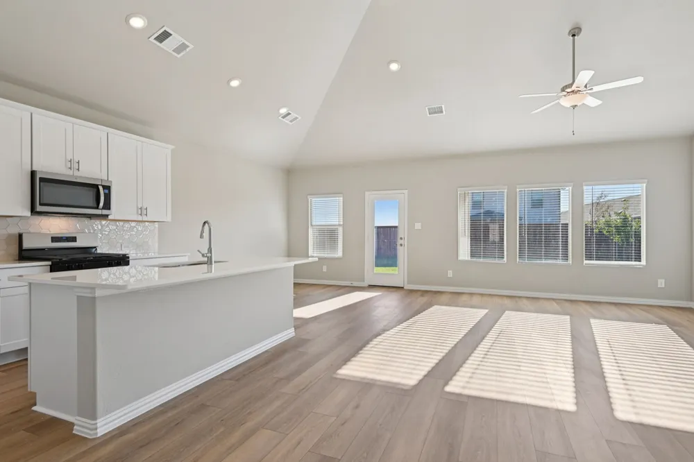 2128 Santa Anita Street Seagoville, TX 75159