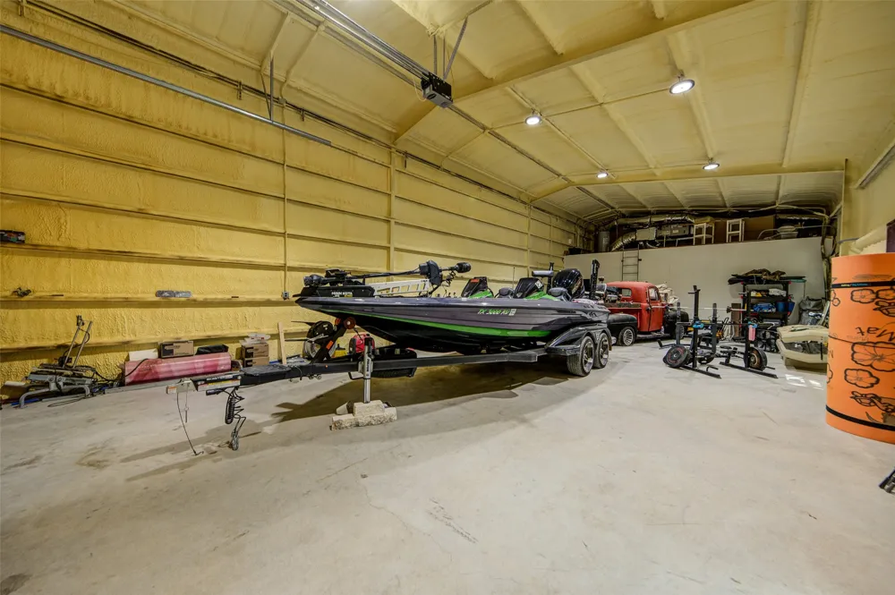 344 County Road 1660 Chico, TX 76431