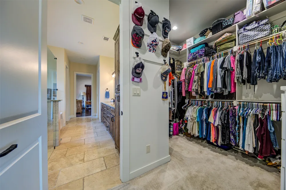 344 County Road 1660 Chico, TX 76431