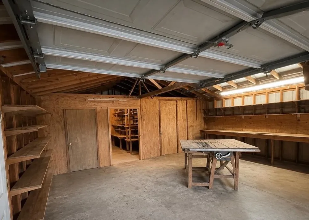 1601 Columbia Street Liberty, TX 77575