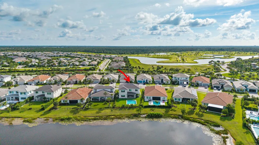 12143 Waterstone Circle Palm Beach Gardens, FL 33412