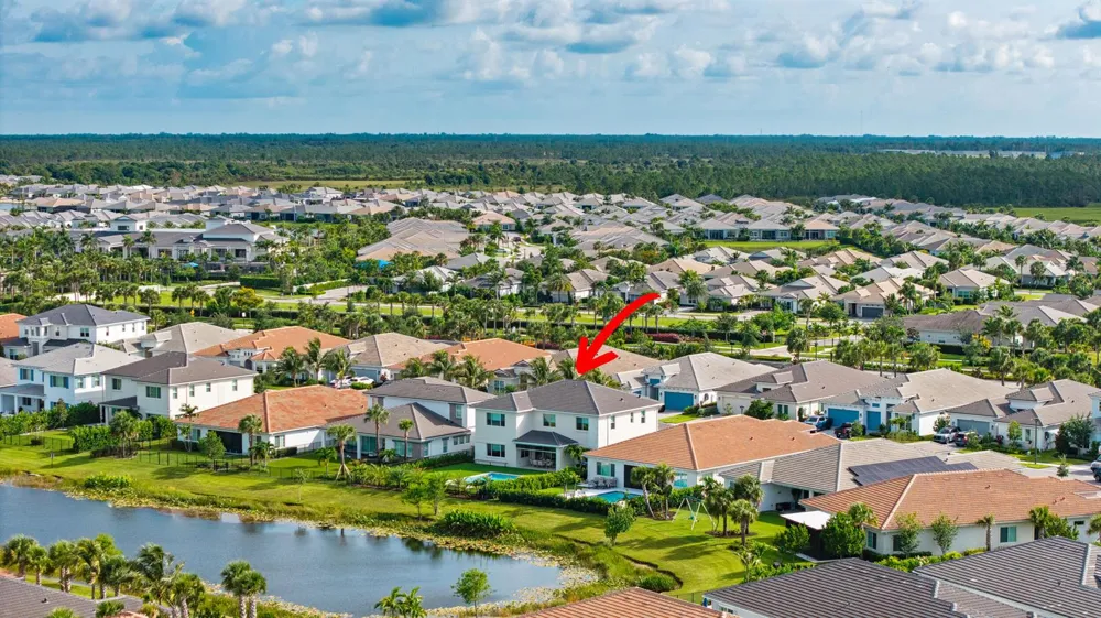 12143 Waterstone Circle Palm Beach Gardens, FL 33412
