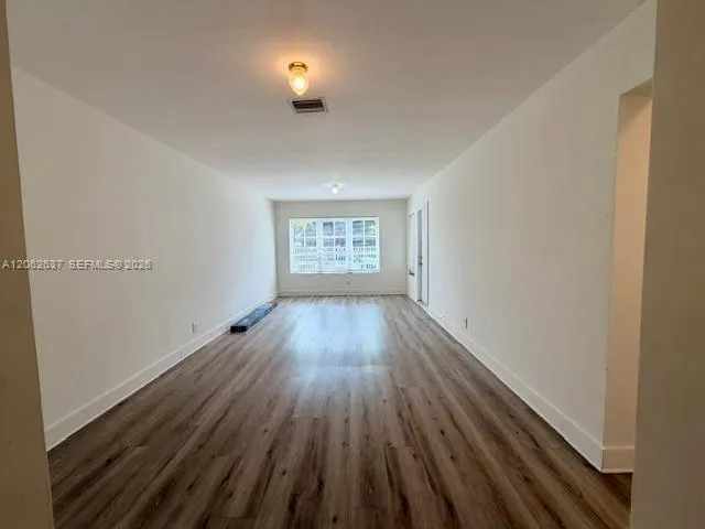 132 SW 20th Ave #132 Miami, FL 33135