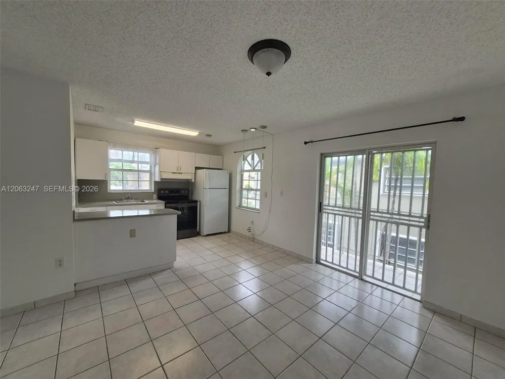 1366 SW 4th St #3 Miami, FL 33135