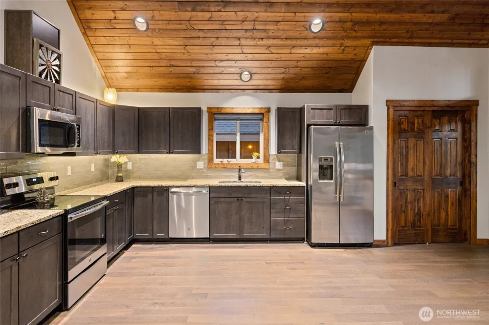 10 Rockberry Loop Ronald, WA 98940
