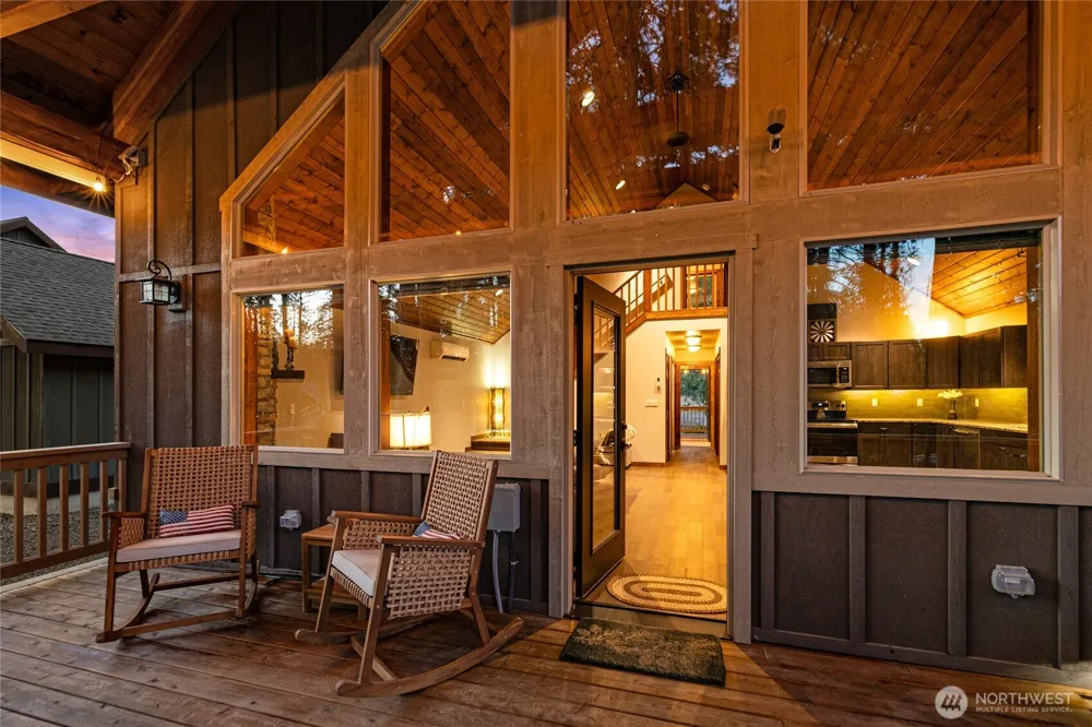 10 Rockberry Loop Ronald, WA 98940