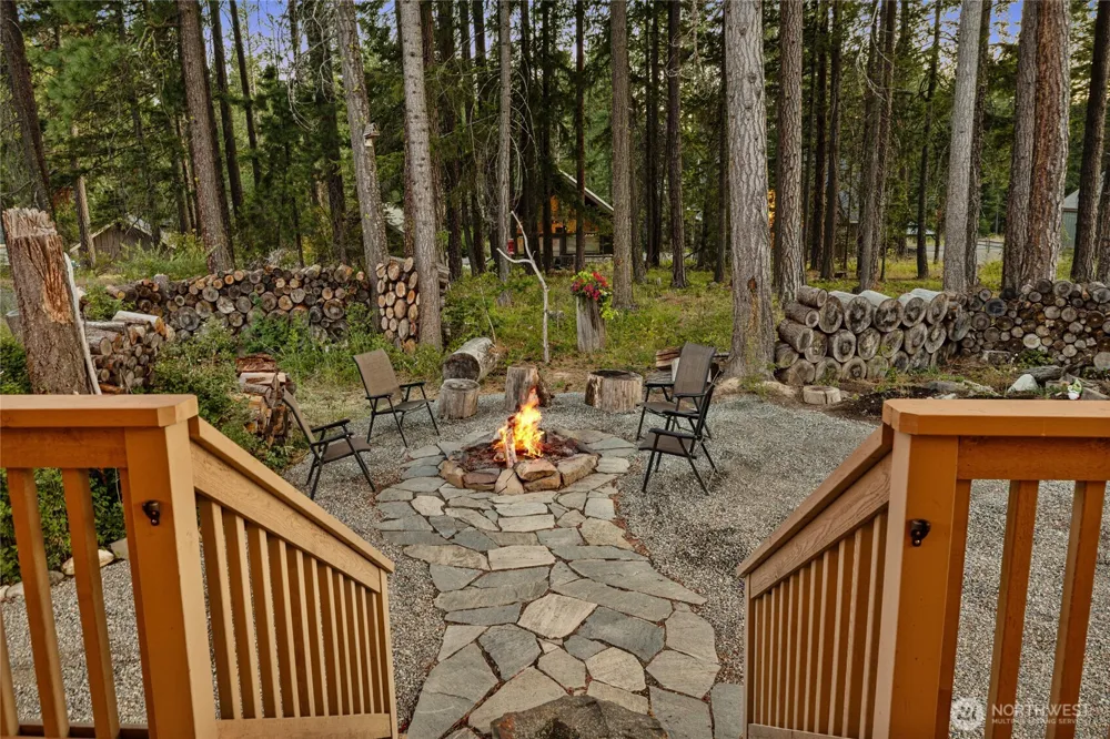 10 Rockberry Loop Ronald, WA 98940