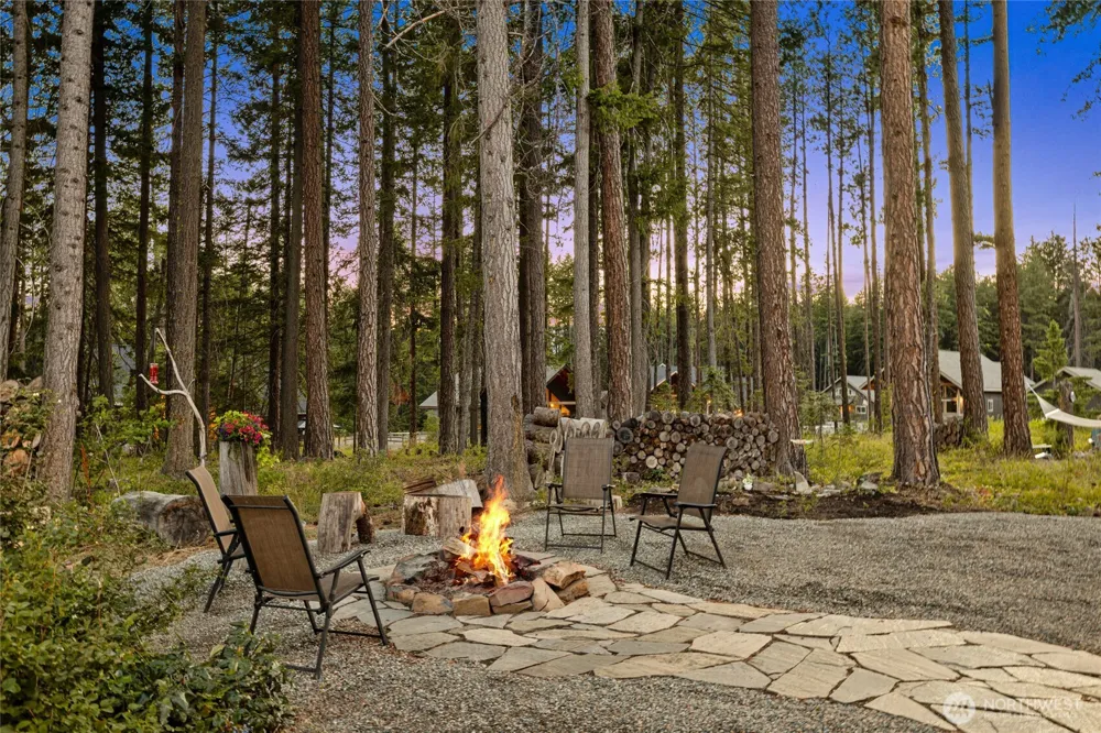 10 Rockberry Loop Ronald, WA 98940