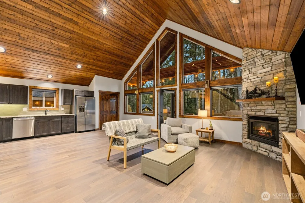 10 Rockberry Loop Ronald, WA 98940