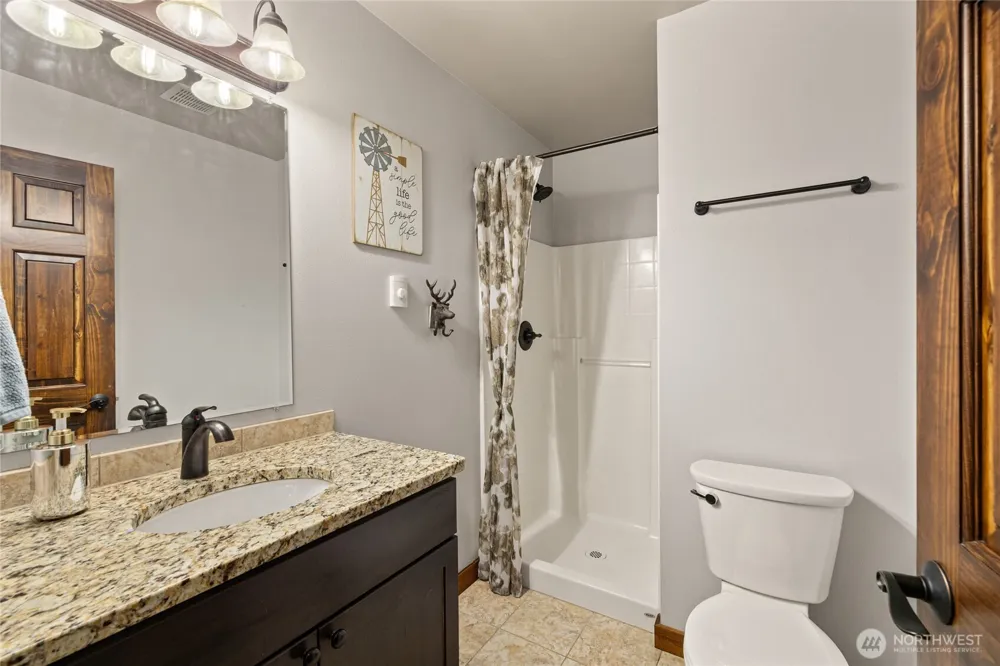10 Rockberry Loop Ronald, WA 98940