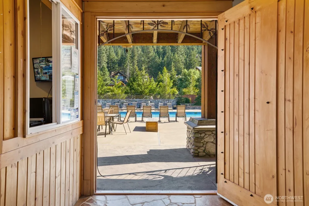 10 Rockberry Loop Ronald, WA 98940