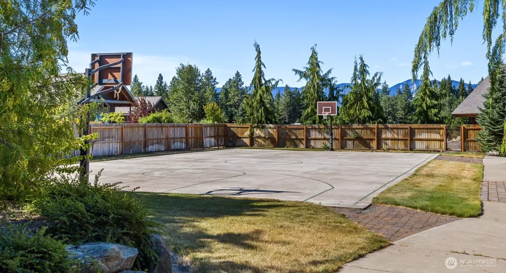 10 Rockberry Loop Ronald, WA 98940