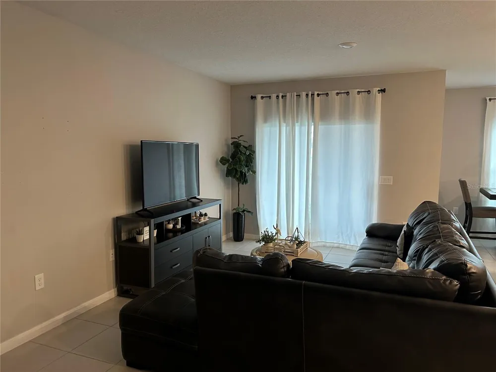 3363 BELLEZZA COURT Kissimmee, FL 34746